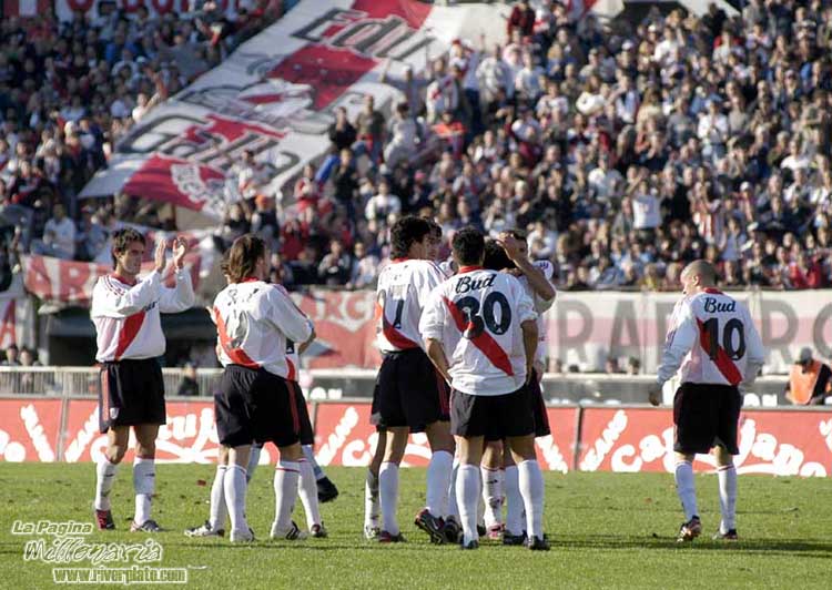 River Plate vs Racing Club (CL 2003) 121