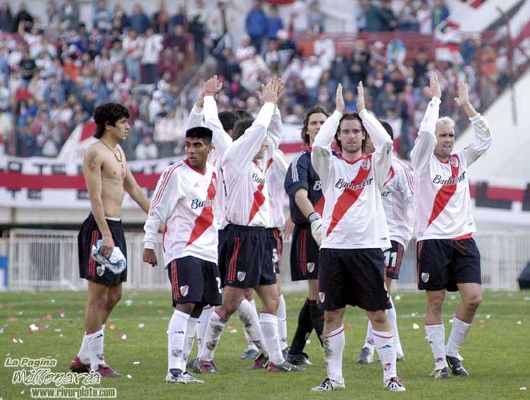 River Plate vs Racing Club (CL 2003) 126