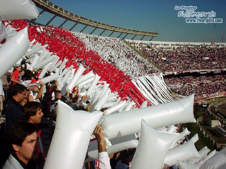 River Plate vs Racing Club (CL 2003) 57