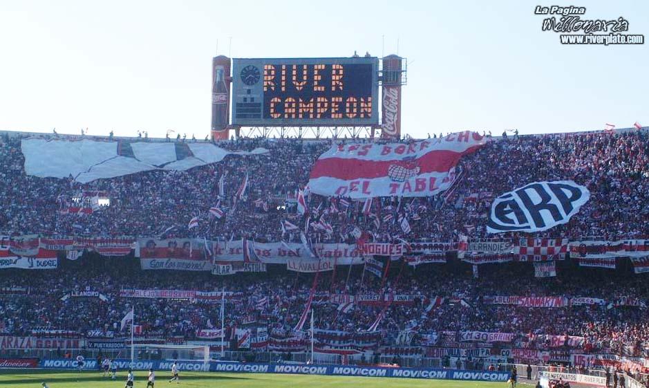 River Plate vs Racing Club (CL 2003) 25
