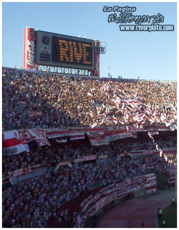 River Plate vs Arsenal (CL 2004) 5
