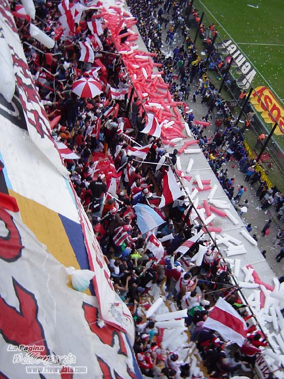 Boca Juniors vs River Plate (CL 2004) 2