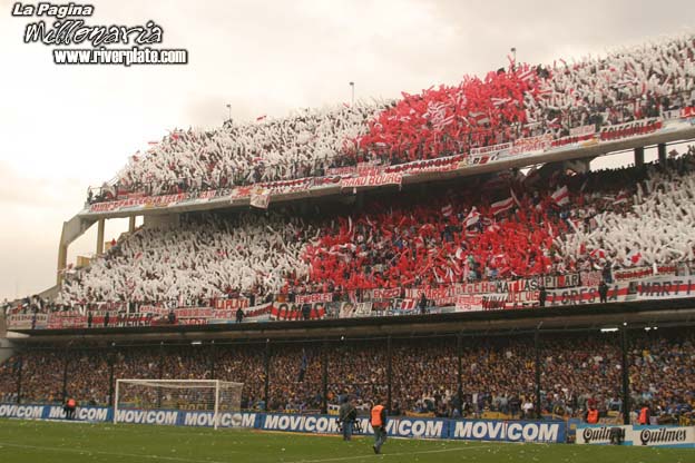 Boca Juniors vs River Plate (CL 2004) 11