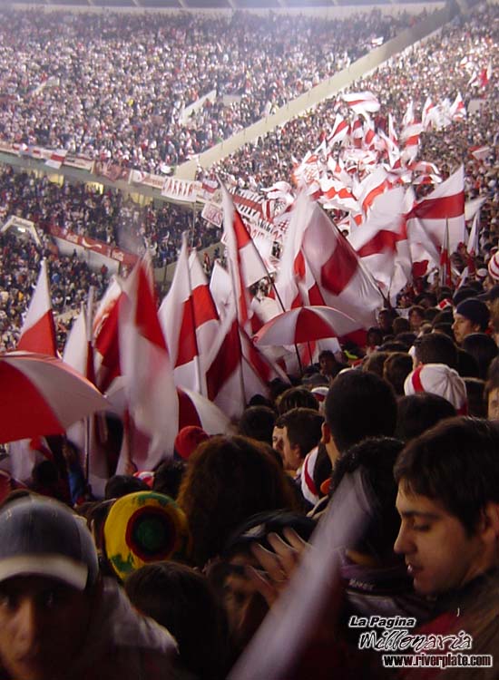 River Plate vs Boca Juniors (LIB 2004) 2
