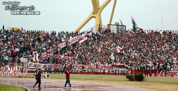 Talleres CBA vs River Plate (CL 2004) 3