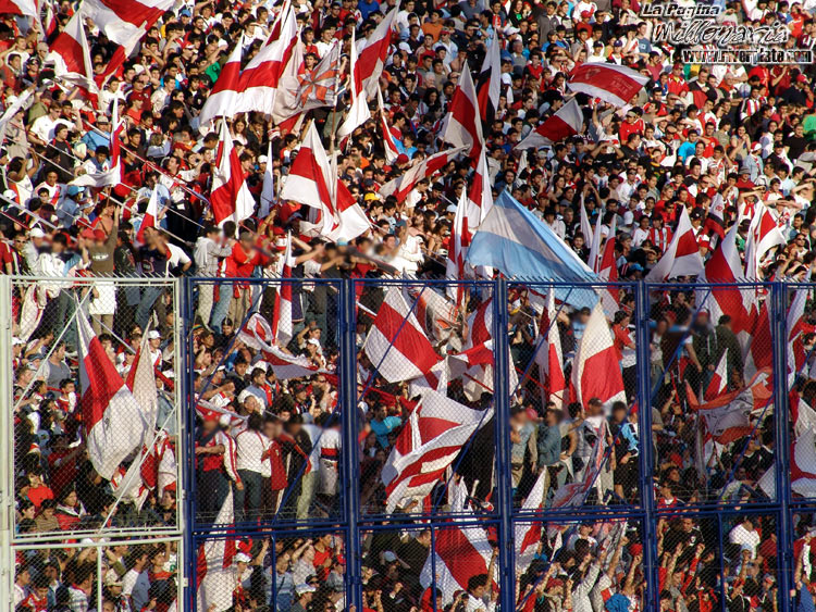 River Plate vs Colon Sta. Fe (AP 2005) 17