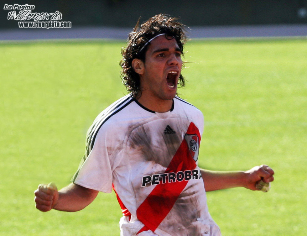 River Plate vs Rosario Central (AP 2007) 13