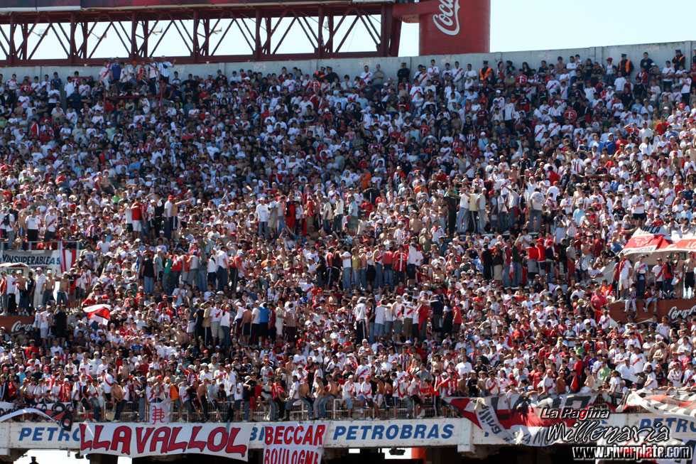 River Plate vs Rosario Central (AP 2007) 14