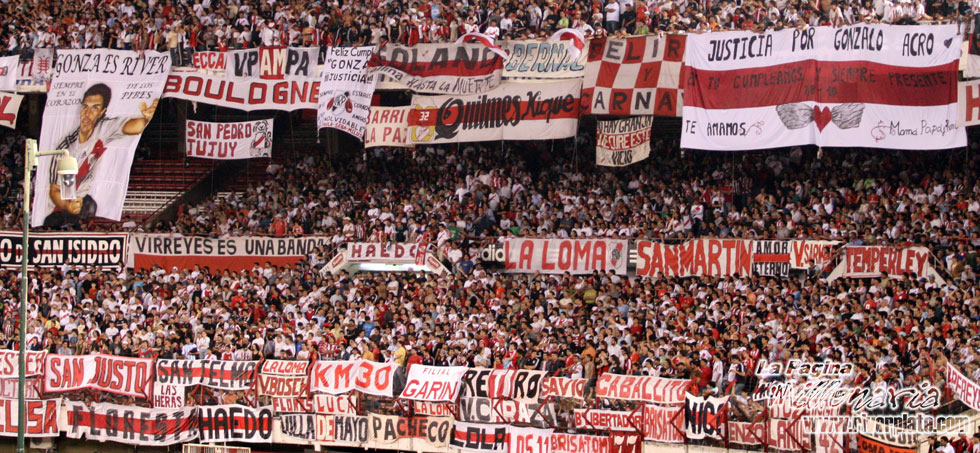 River Plate vs Defensor Sporting (SUD 2007) 23