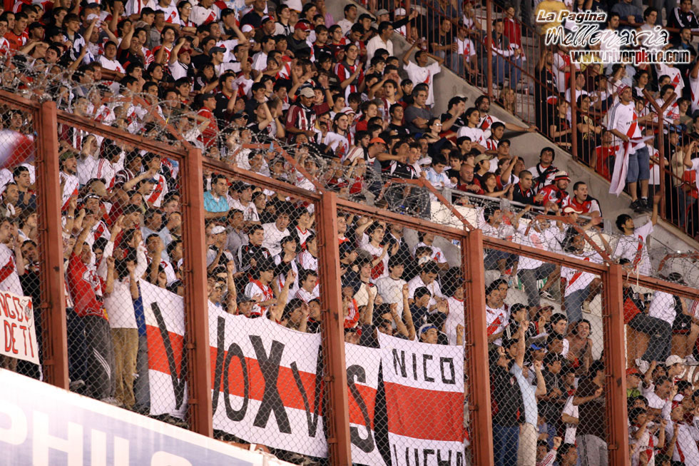 River Plate vs Defensor Sporting (SUD 2007) 31