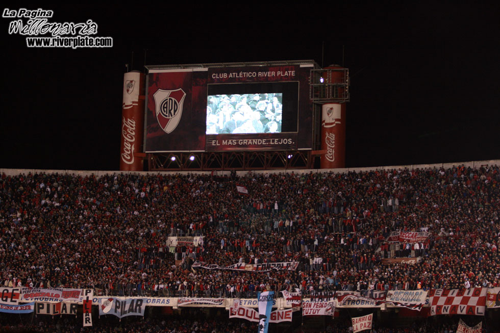 River Plate vs Arsenal (SUD 2007) 24