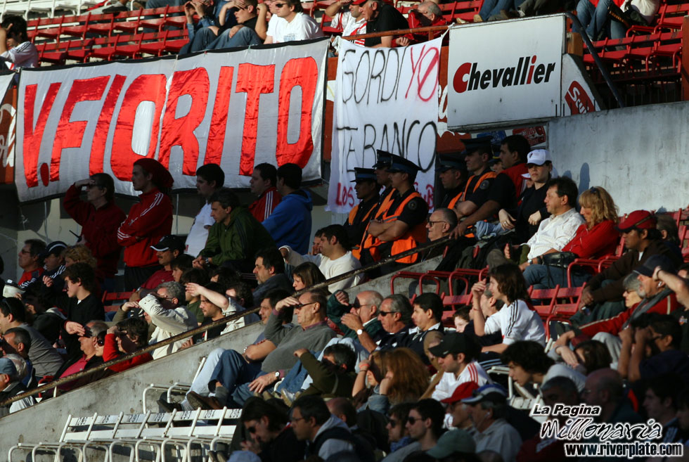 River Plate vs Colon Sta. Fe (Ap 2007) 19