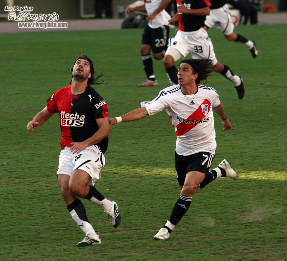 River Plate vs Colon Sta. Fe (Ap 2007) 22
