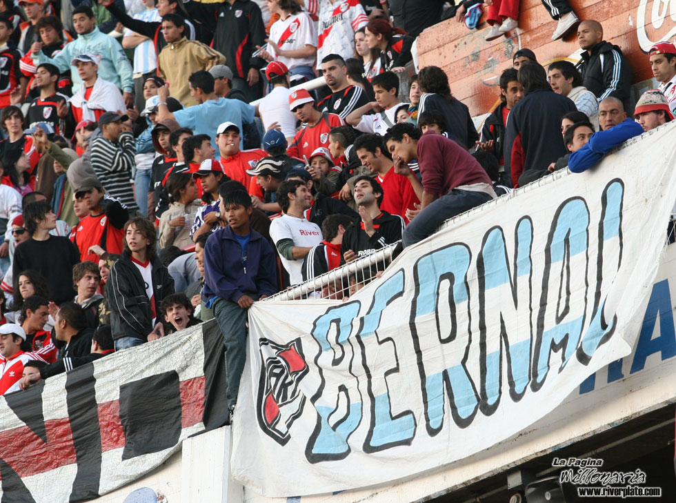 River Plate vs Colon Sta. Fe (Ap 2007) 24