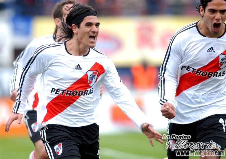San Lorenzo vs River Plate (AP 2007) 11