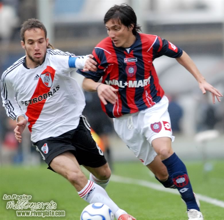 San Lorenzo vs River Plate (AP 2007) 13