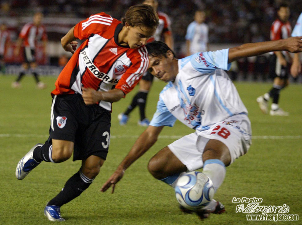River Plate vs Gimnasia Jujuy (CL 2008) 9