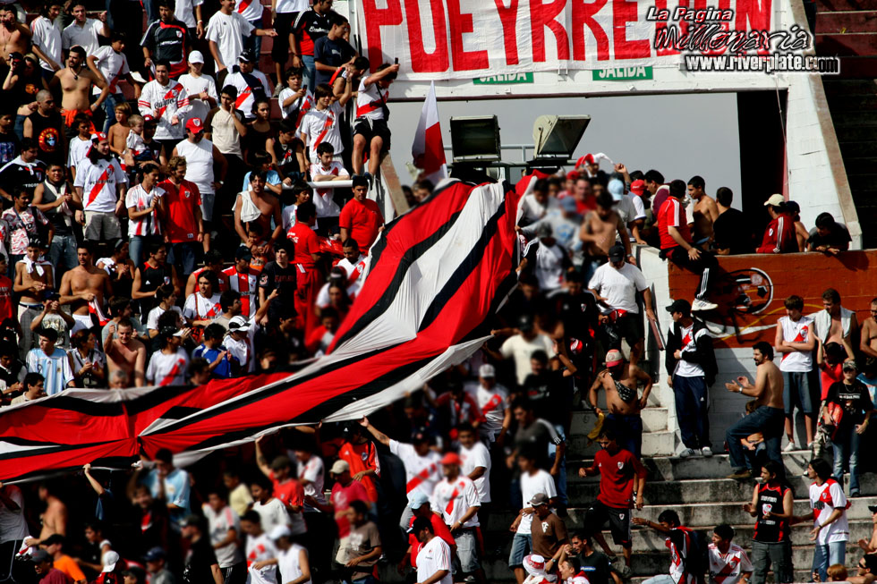 River Plate vs San Martin SJ (CL 2008) 12