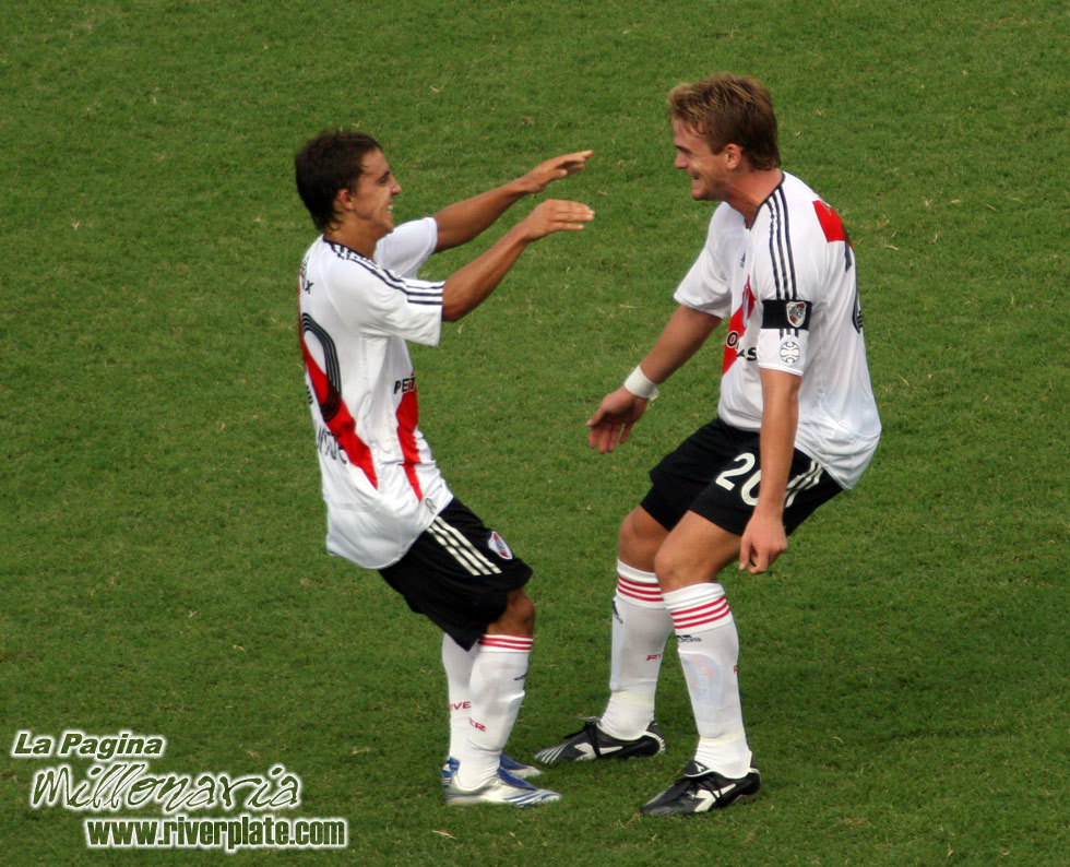 River Plate vs San Martin SJ (CL 2008) 15