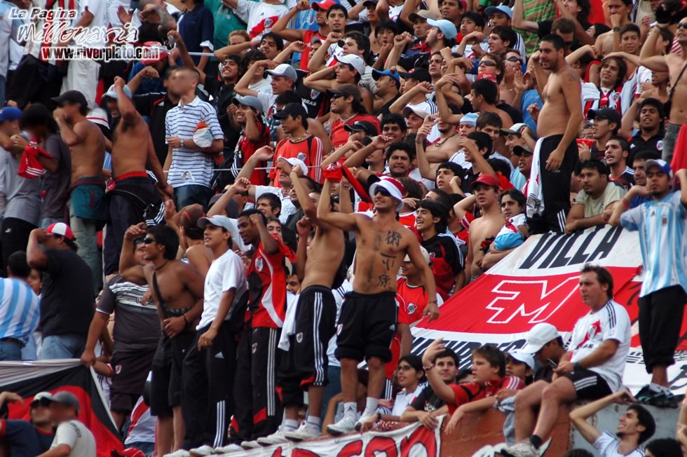River Plate vs San Martin SJ (CL 2008) 32
