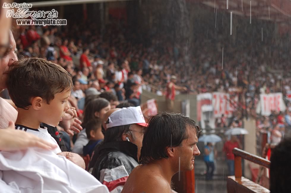 River Plate vs San Martin SJ (CL 2008) 27