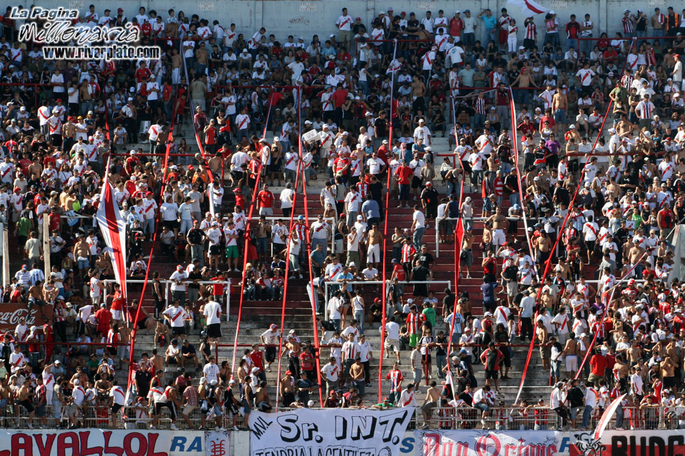 River Plate vs Racing Club (CL 2008) 11