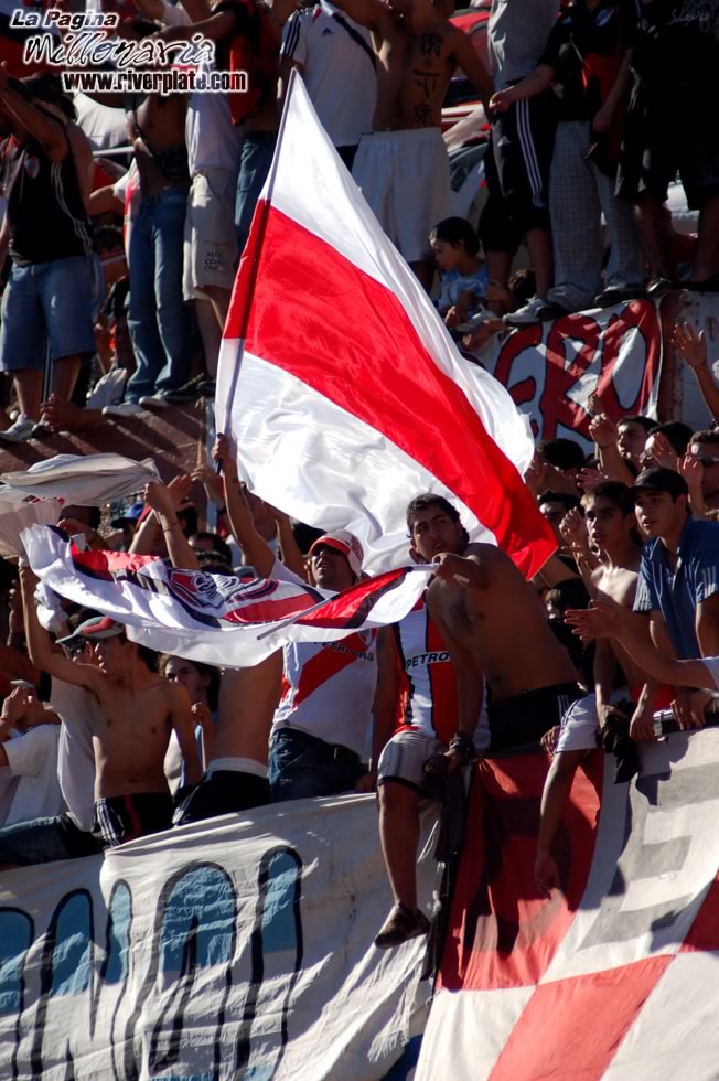 River Plate vs Racing Club (CL 2008) 30