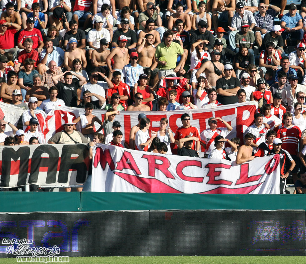 River Plate vs Arsenal (CL 2008) 27