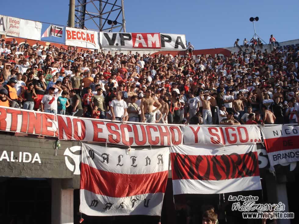 Lanus vs River Plate (CL 2008) 25