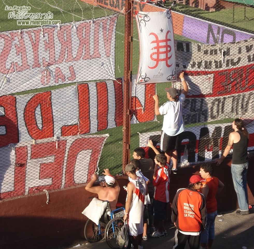 Lanus vs River Plate (CL 2008) 27