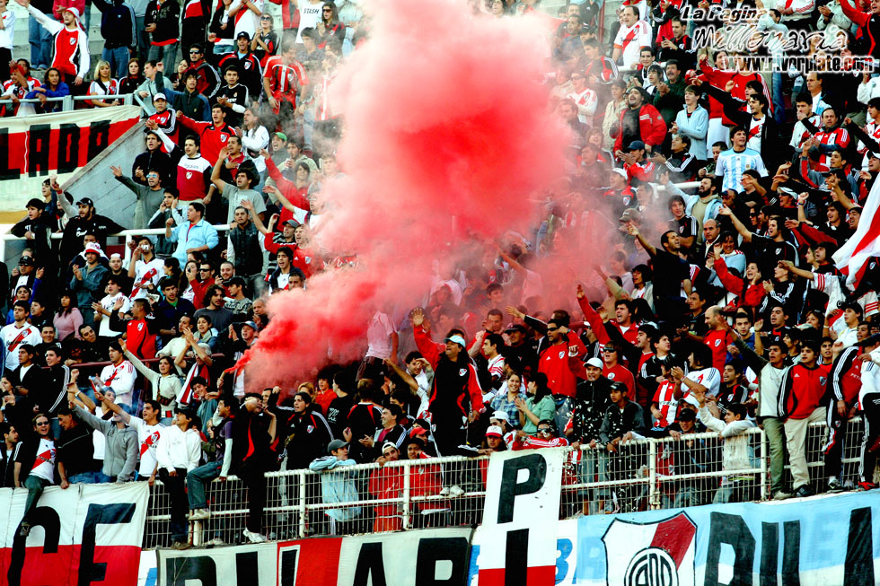 River Plate vs Gimnasia LP (CL 2008) 16