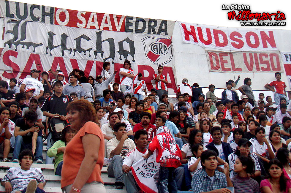 Gimnasia Jujuy vs River Plate (AP 2008) 7