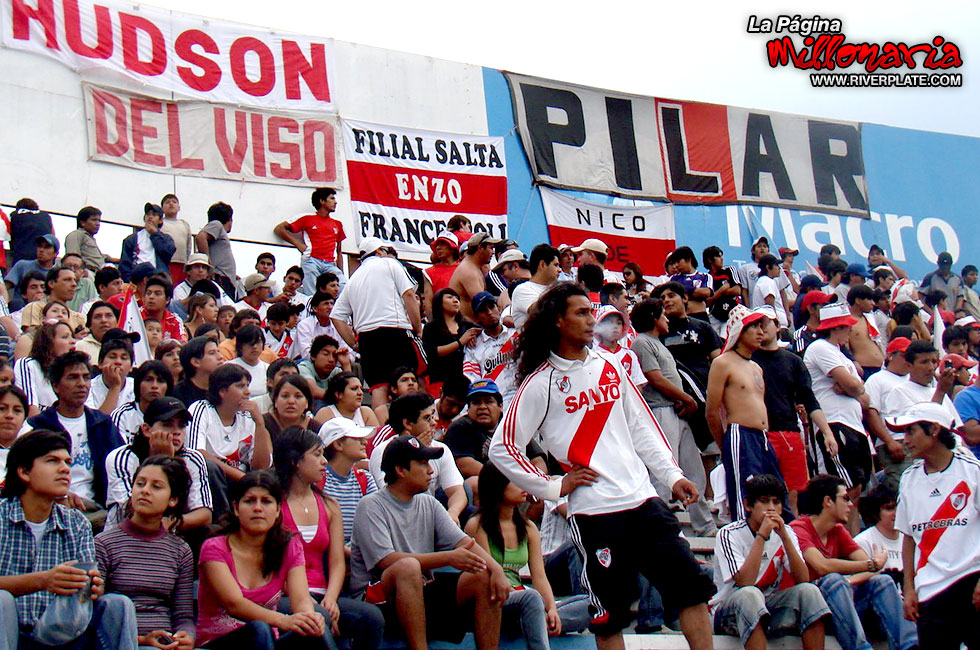 Gimnasia Jujuy vs River Plate (AP 2008) 2