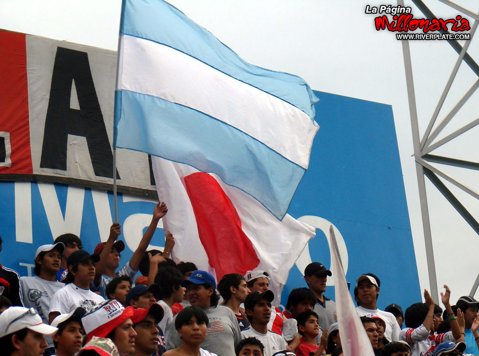 Gimnasia Jujuy vs River Plate (AP 2008) 10
