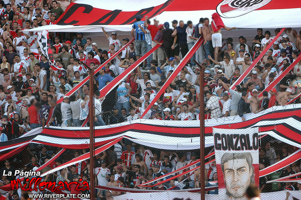 Lanus vs River Plate (AP 2008) 4