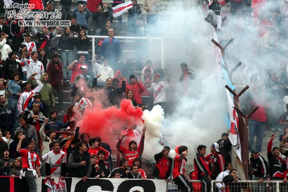River Plate vs Olimpo (CL 2008) 76