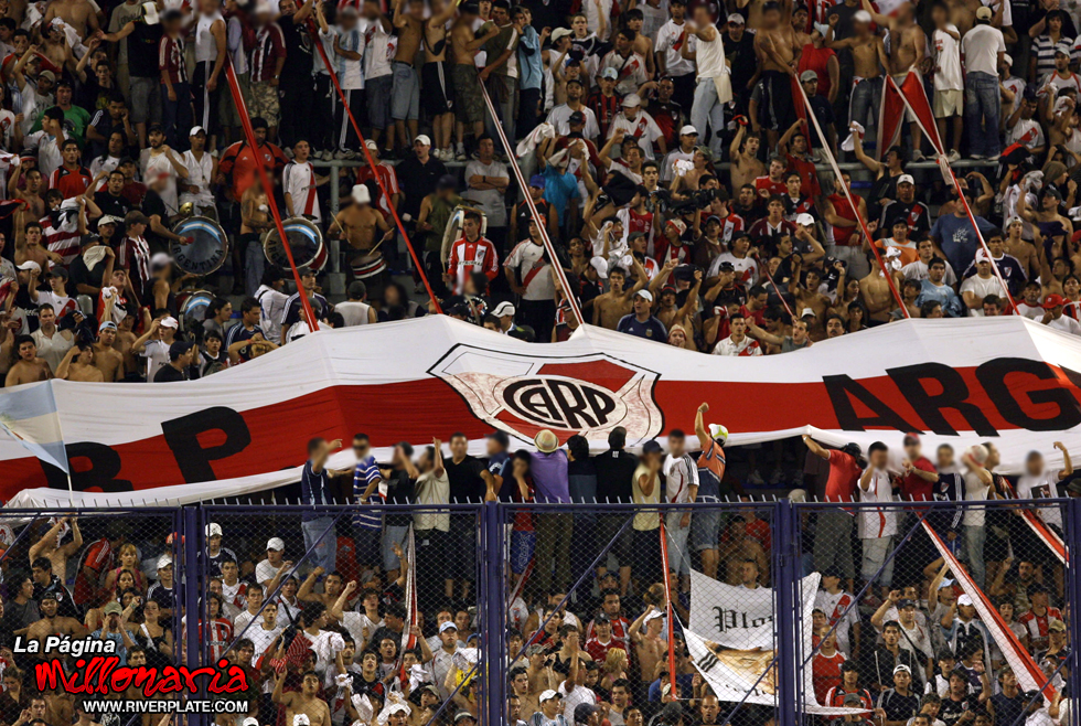 River Plate vs Godoy Cruz (AP 2008) 3
