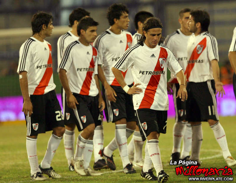 River Plate vs Godoy Cruz (AP 2008) 5