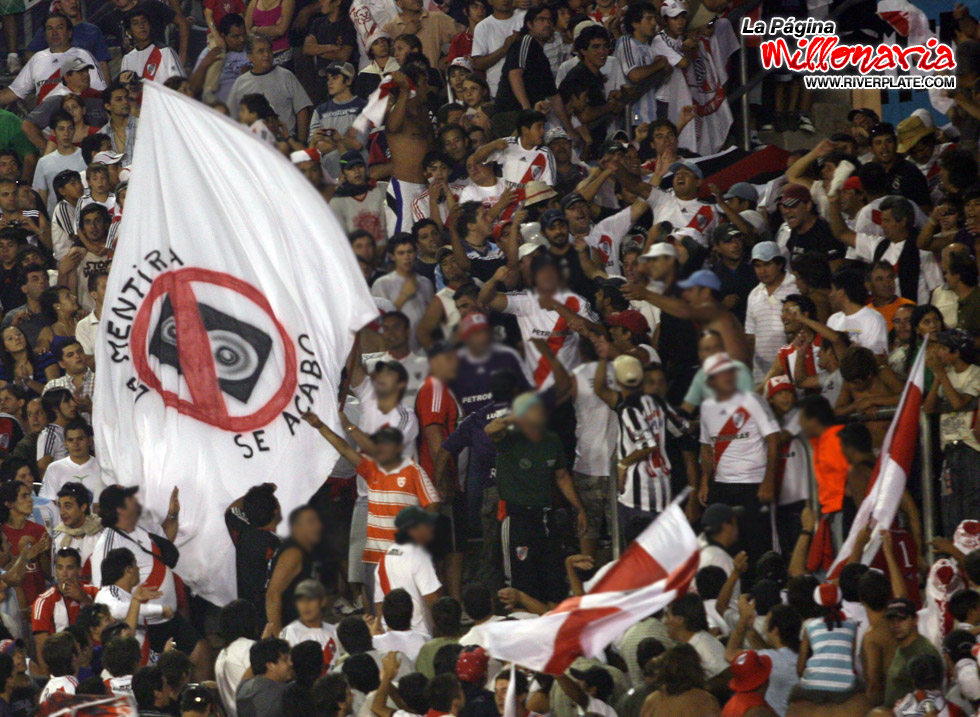 River Plate vs Boca Juniors (Mendoza 2009) 7