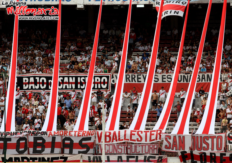 River Plate vs San Martin (Tuc) (CL 2009) 5
