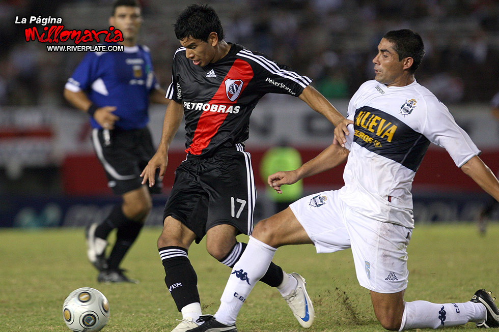 River Plate vs Gimnasia LP (CL 2009) 2