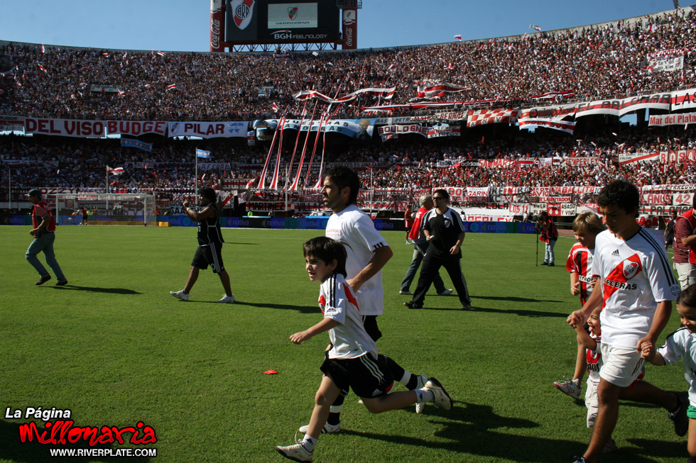 River Plate vs Arsenal (CL 2009) 16