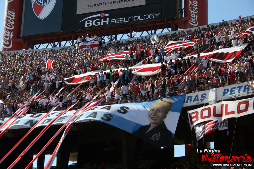 River Plate vs Arsenal (CL 2009) 17