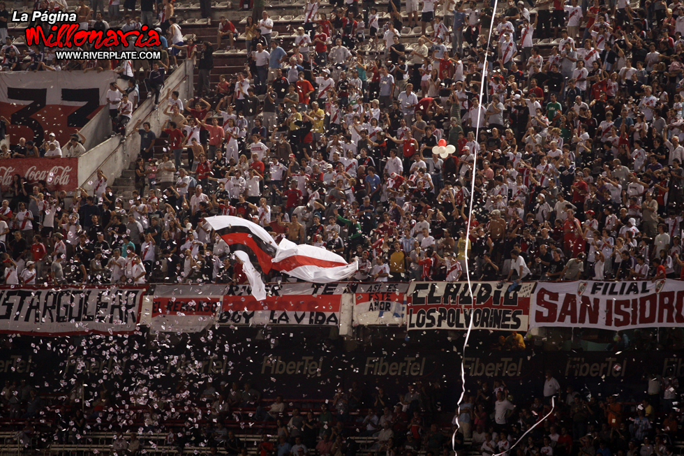 River Plate vs Gimnasia LP (CL 2009) 24