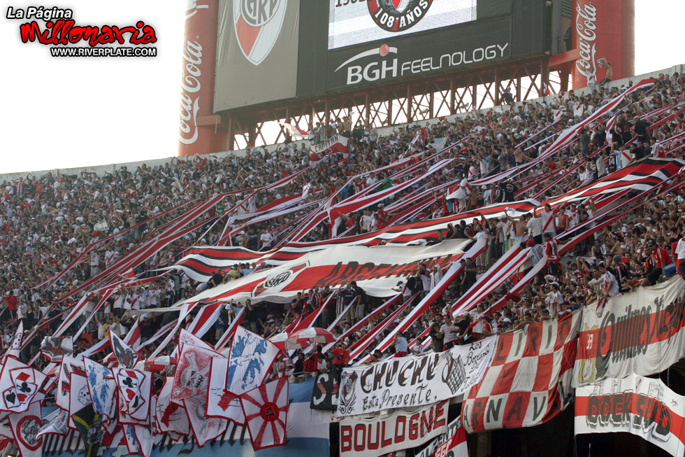 River Plate vs Independiente (CL 2009) 19