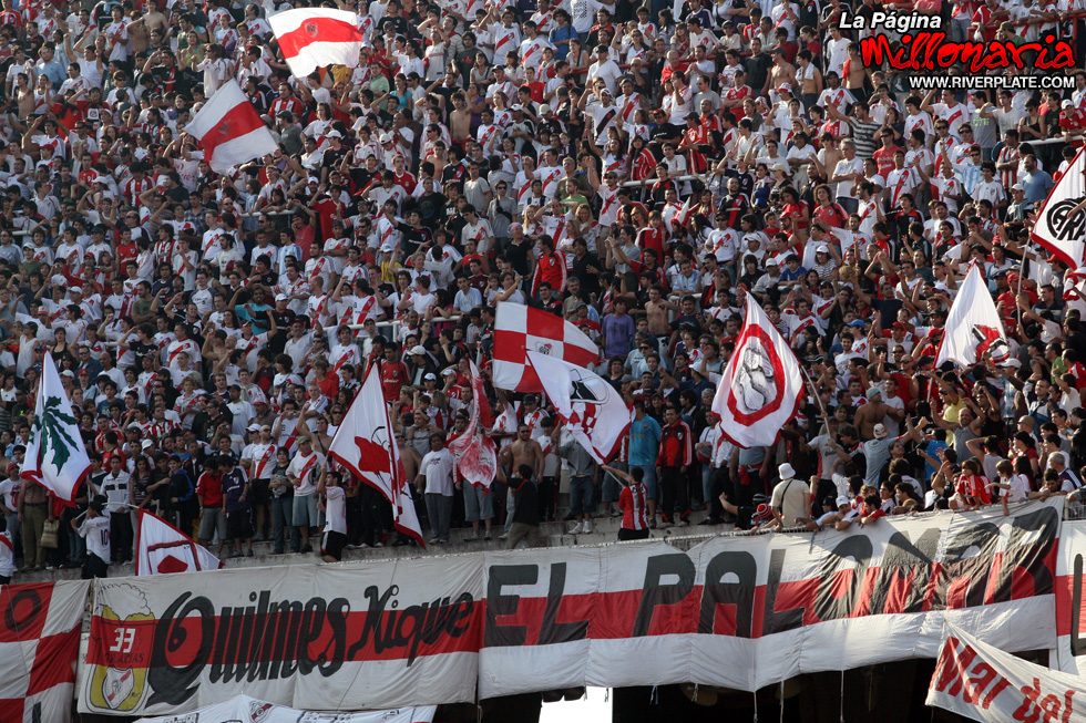 River Plate vs Independiente (CL 2009) 23