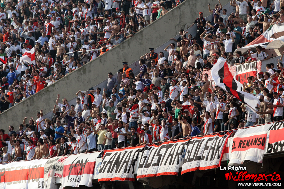 River Plate vs Independiente (CL 2009) 30