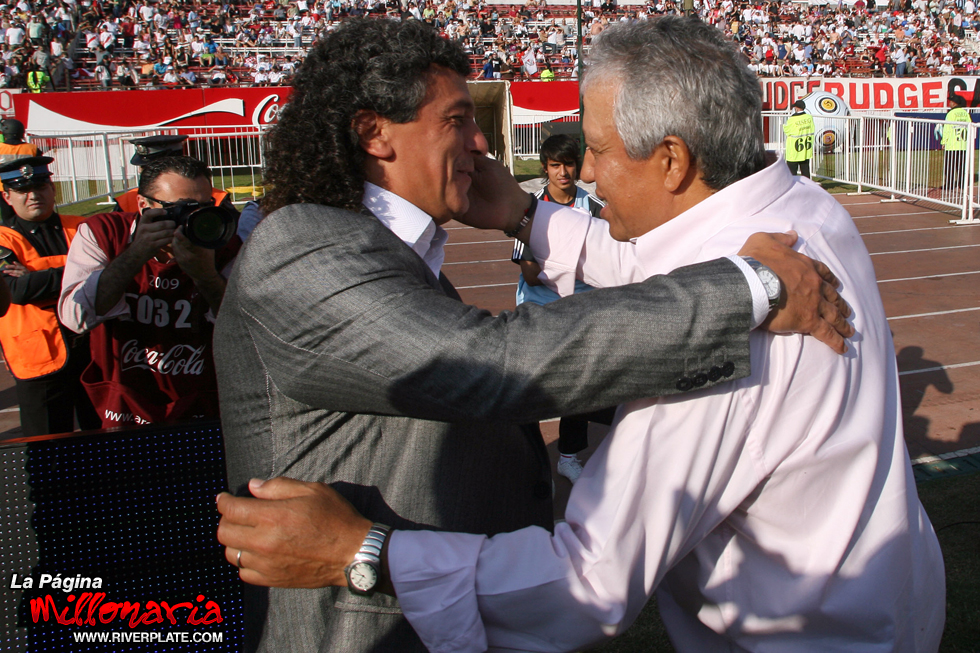 River Plate vs Independiente (CL 2009) 11