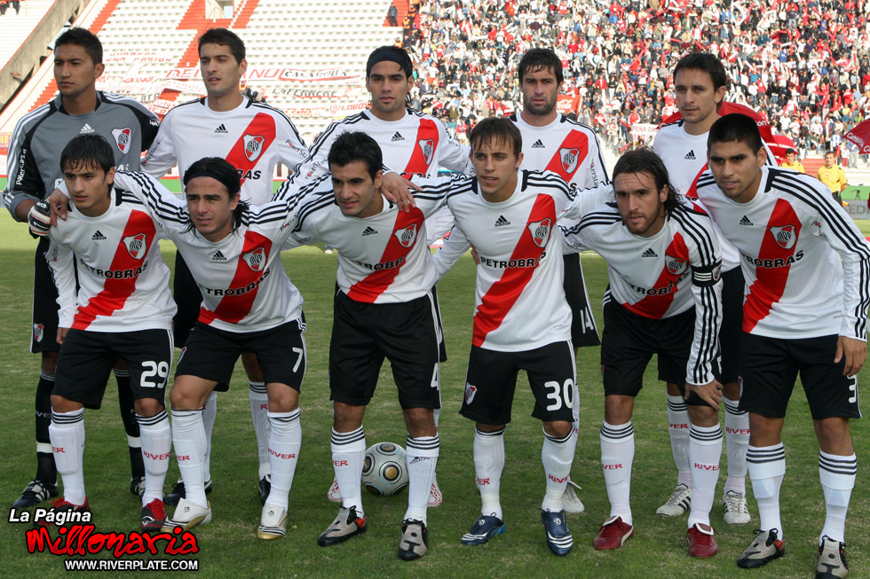 Huracan vs River Plate (CL 2009) 7