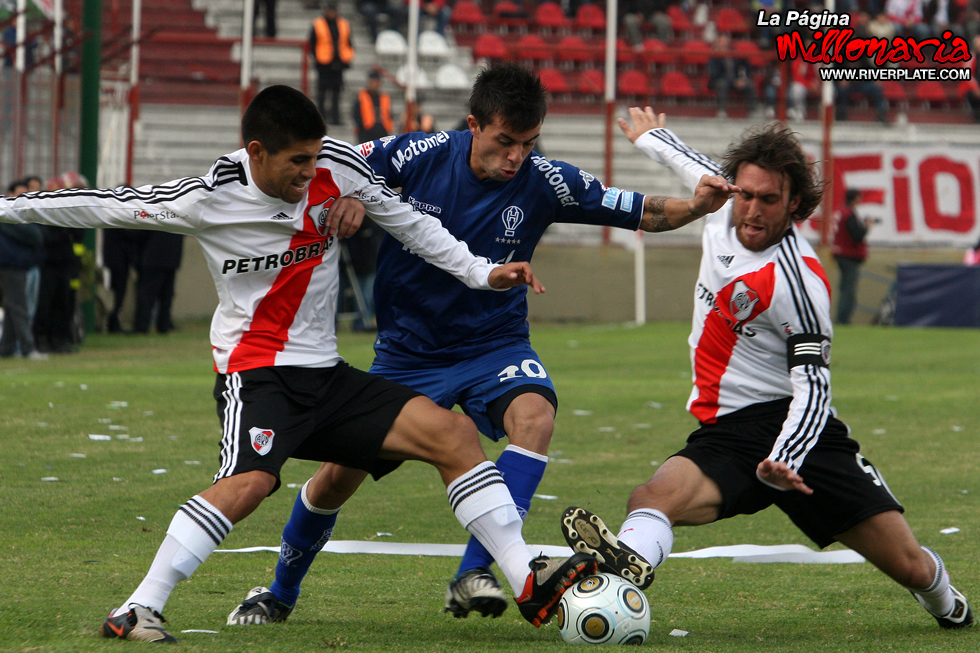 Huracan vs River Plate (CL 2009) 9
